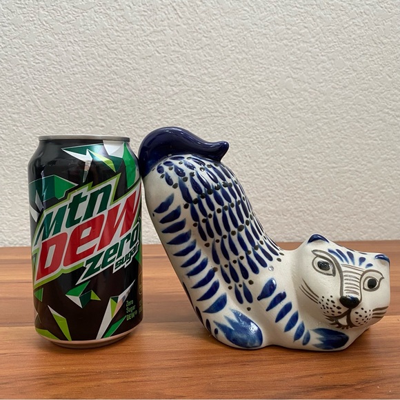 Tonala Mexican Art Pottery Gray/Blue Stretching Cat Ceramic 5” Figurine - Picture 3 of 13